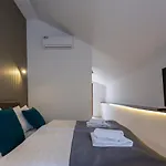 Heritage Petrakija Hotell 3*