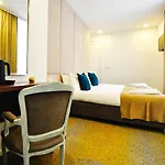 Heritage Petrakija Hotel