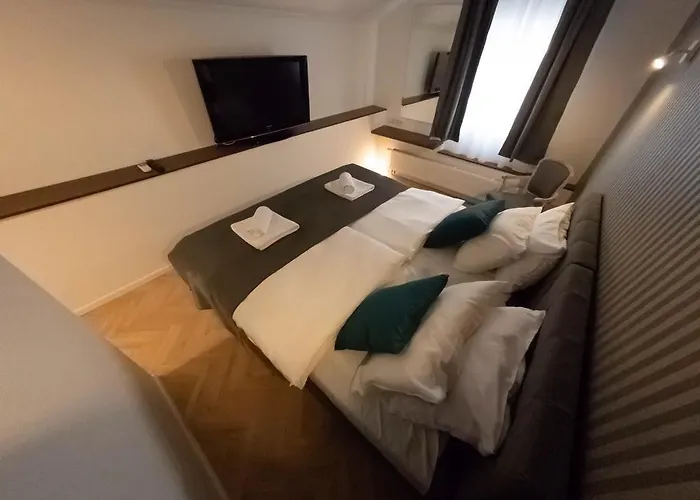 Hotel Heritage Petrakija